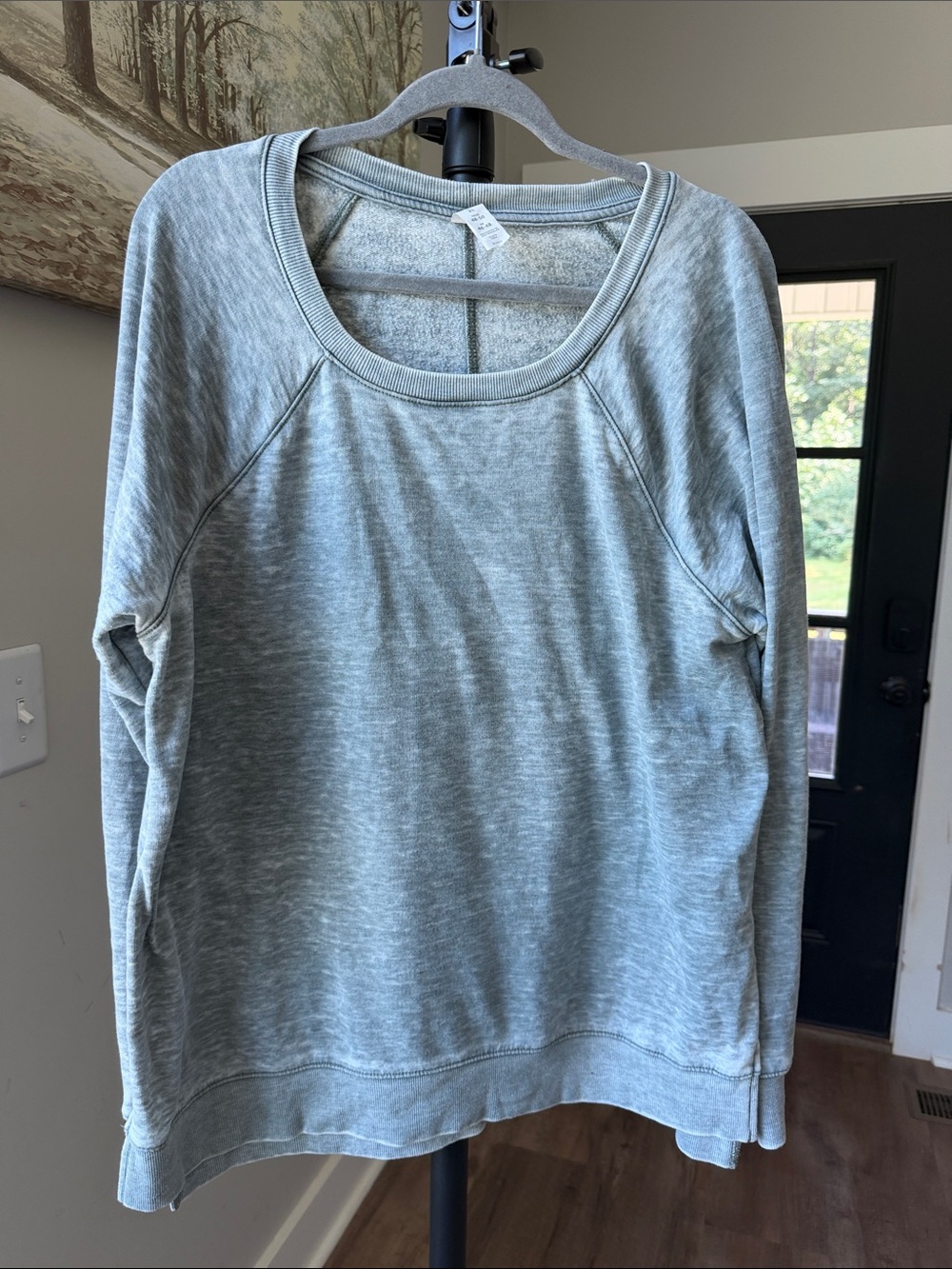 Balance Collection Light Gray Scoop-Neck Pullover Sweatshirt